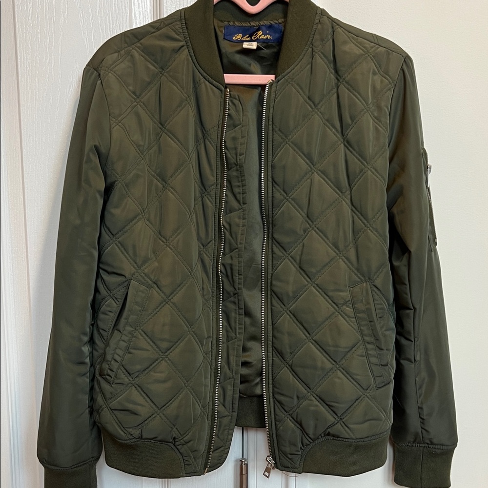 Blue Rain Olive Quilted Bomber Jacket w front pockets and one sleeve pocket